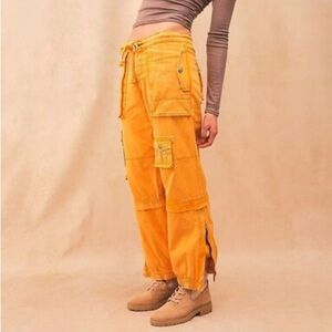 Free People | NWT HTF Rare South Bay Utility Cargo Jogger Pants Butterscotch XS
